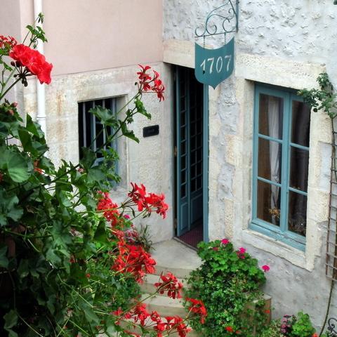 Hostellerie De La Poste - Les Collectionneurs Αβαλόν Εξωτερικό φωτογραφία